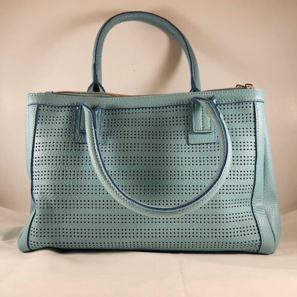 Clarks Aqua Blue Faux Leather Purse 3 Pockets-Zipper on 2 & Magnetic Snap on 1P - Picture 3 of 5